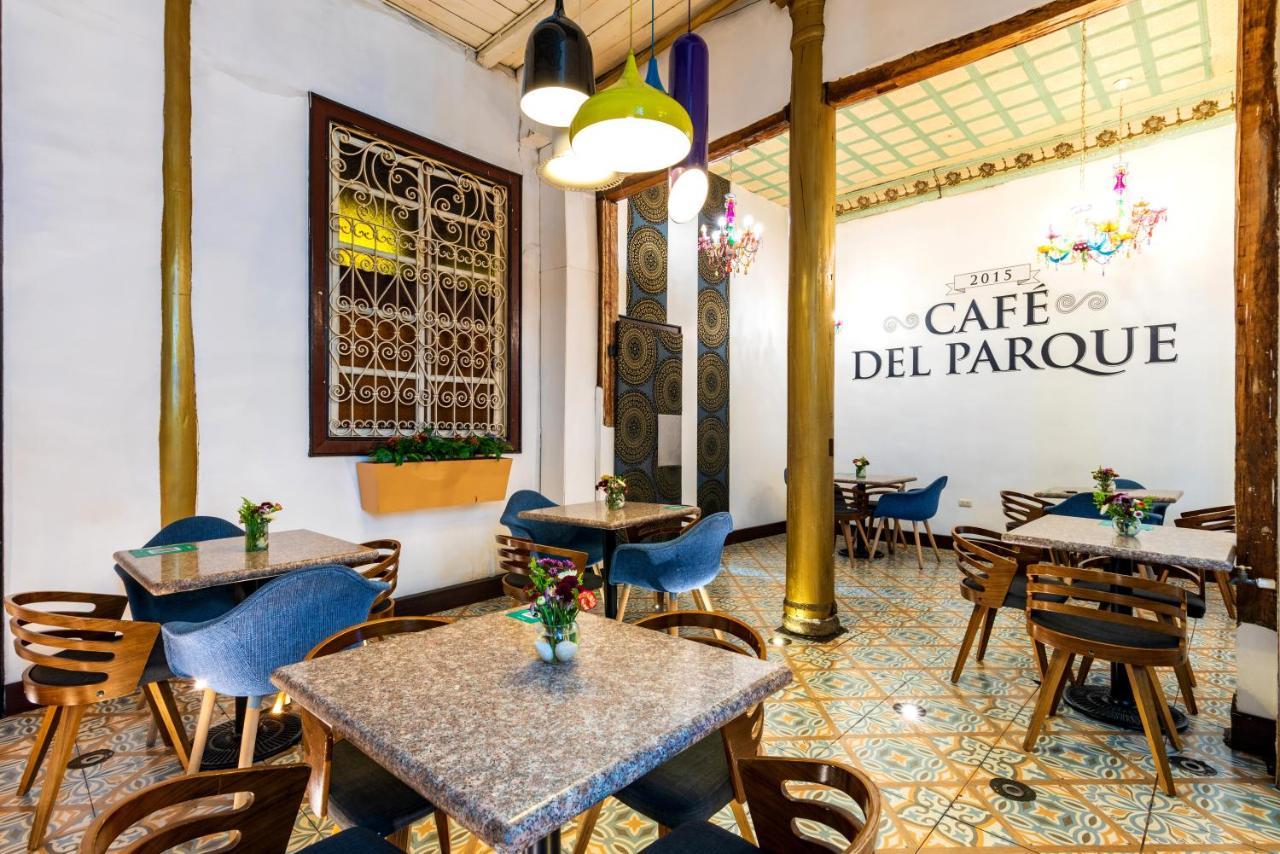Del Parque Hotel & Suites Куэнка Экстерьер фото