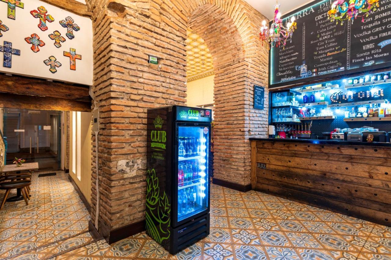 Del Parque Hotel & Suites Куэнка Экстерьер фото