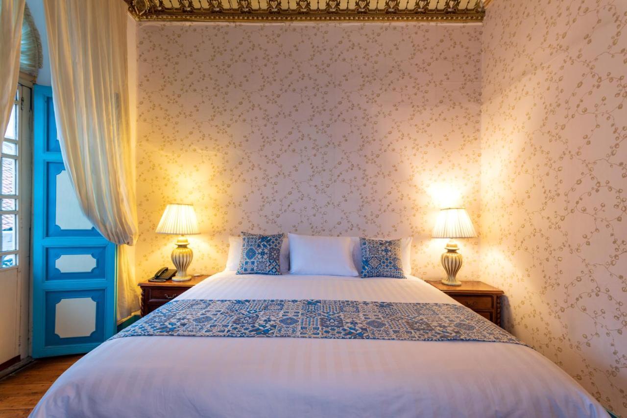 Del Parque Hotel & Suites Куэнка Экстерьер фото