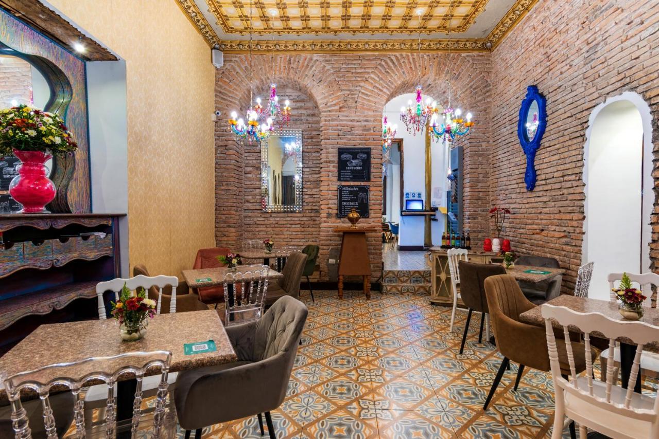 Del Parque Hotel & Suites Куэнка Экстерьер фото