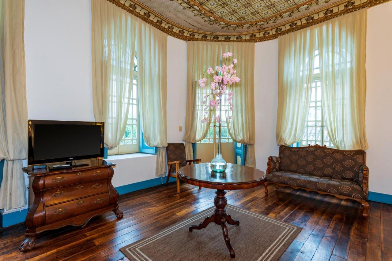 Del Parque Hotel & Suites Куэнка Экстерьер фото
